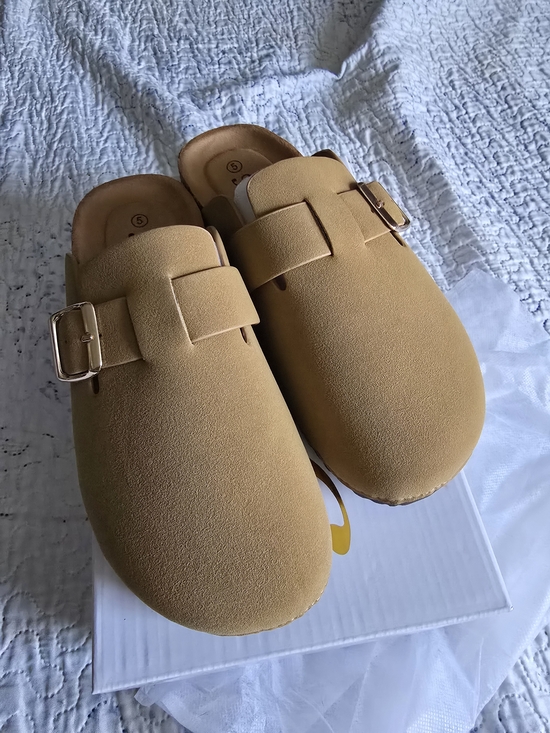 Other - Girls Tan Suede Slip-On Clog Mules with Gold Buckle. Size 5 Nwt